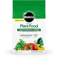 Miracle-Gro® Water Soluble Veggies & Herbs Plant Food, ZZMR3003710, 2 LB
