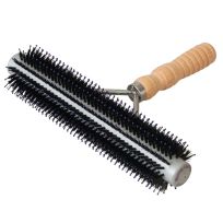 WEAVER LIVESTOCK™ Wide Range Fluffer Brush, 65221-211, Black