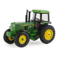 ERTL John Deere Vintage Tractor with Cab, 46574D