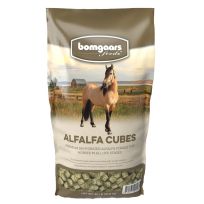 Bomgaars Feeds Alfalfa Forage Cubes, F1030, 40 LB Bag